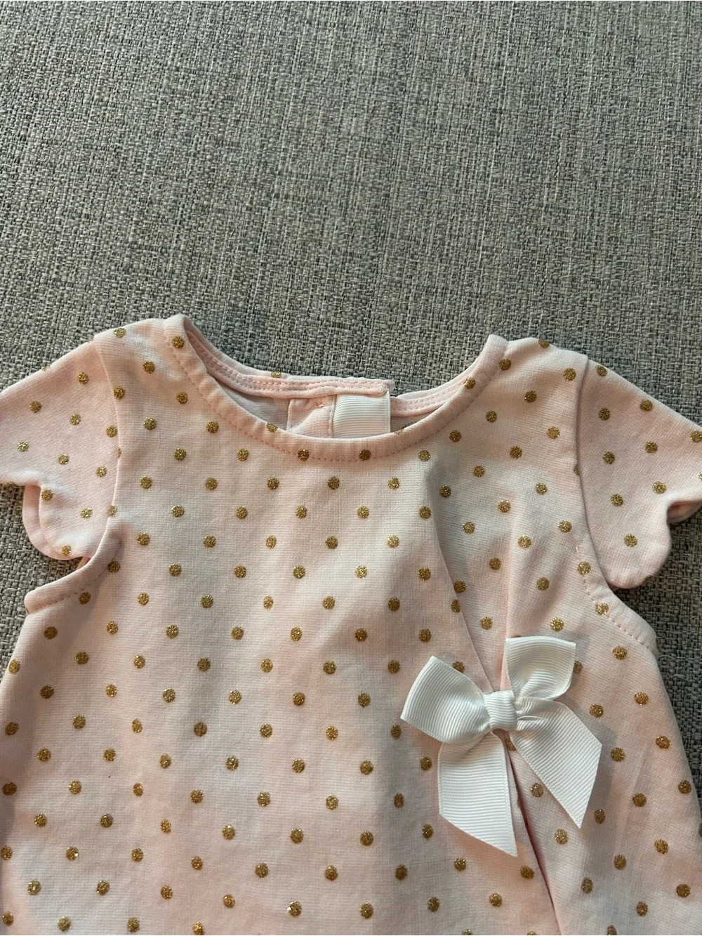 Tahari Baby Pink Gold Polka Dot Bow Baby Dress. Size 18M - Picture 5 of 8